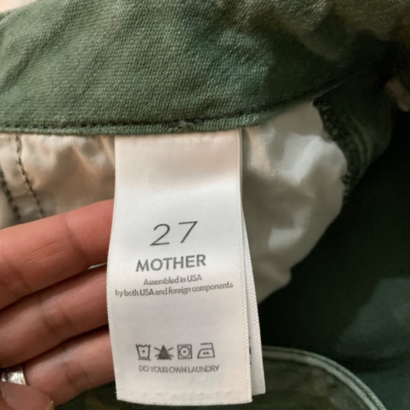 Mother | The Major Sneak Fray Pants | Size 27 | Roger That color - Picture 7 of 13